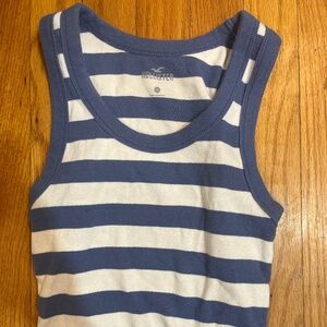Hollister  tank top size XS cute for teens